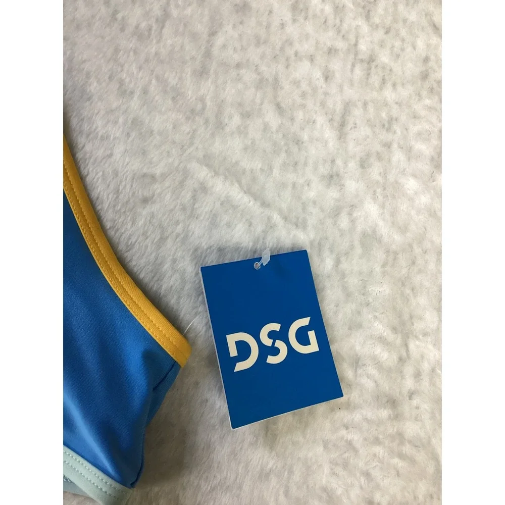 DSG girls bound